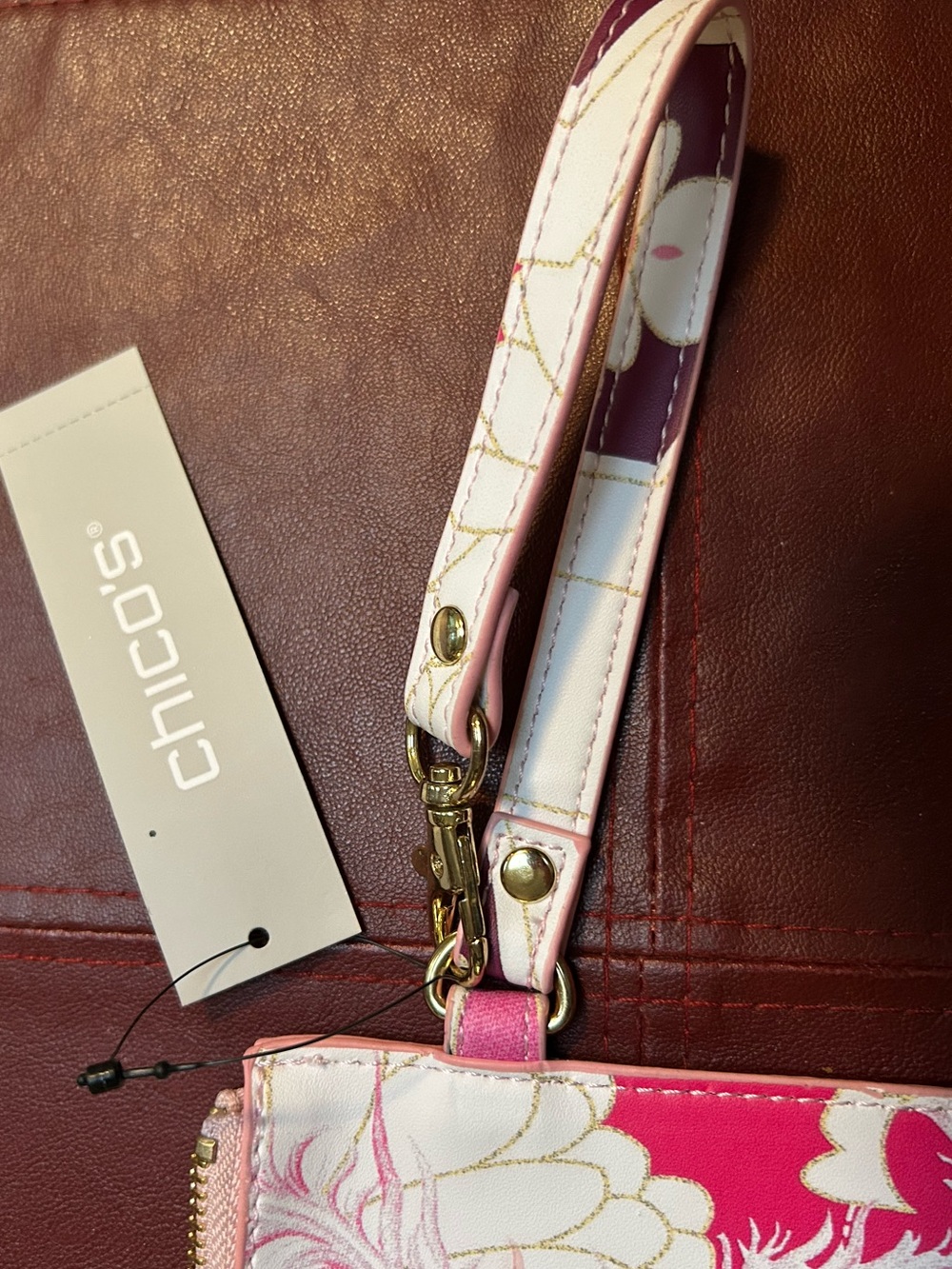 CHICO’s Pink & Gold Floral Print clutch, 7.5 x 9.5” w/strap, orig $39.50 new!! - Picture 4 of 7